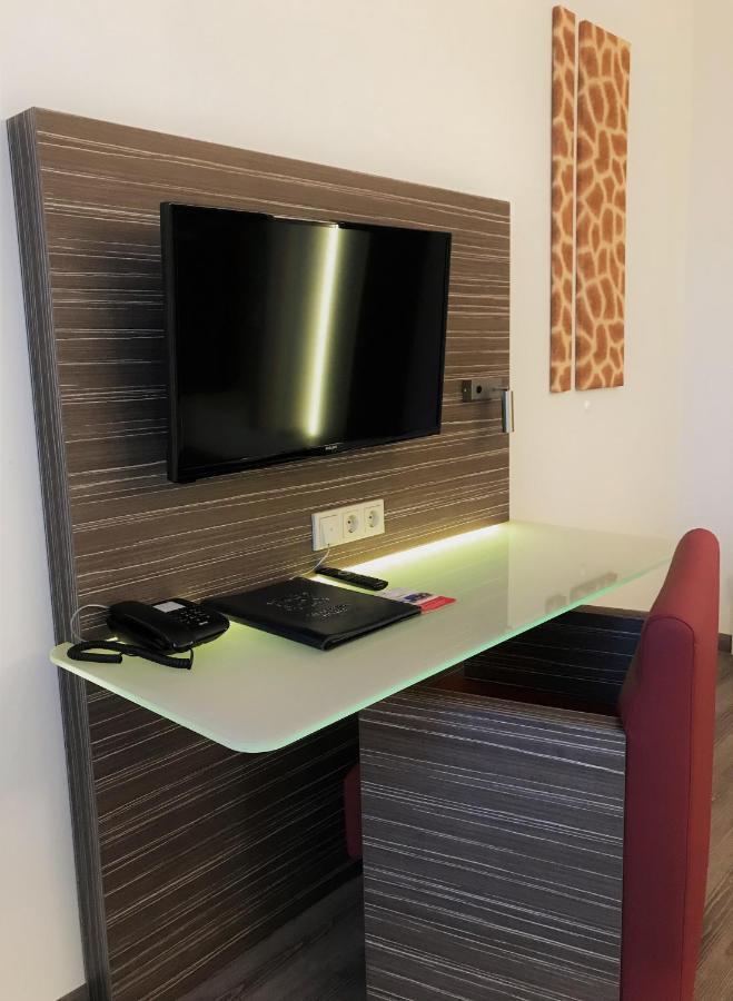 Gieschens Hotel Ахим Екстериор снимка